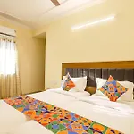 Fabhotel Gt Galaxy Park - Nr Express Avenue Mall, Royapettah