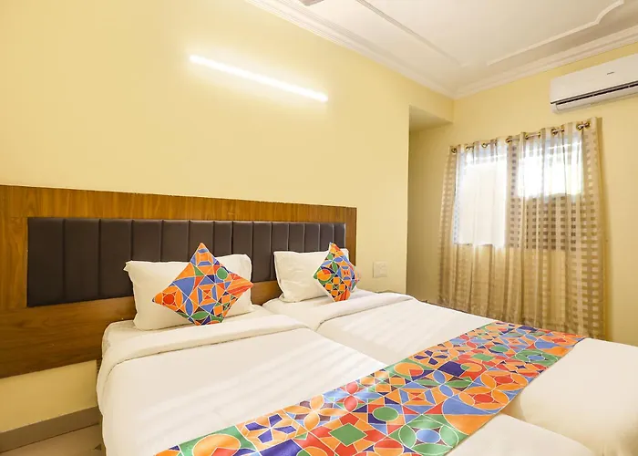 Fabhotel Gt Galaxy Park - Nr Express Avenue Mall, Royapettah